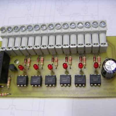 CIRCUITO UNIVERSAL PARA CONEXIÓN HASTA 6 FOTOCÉLULAS